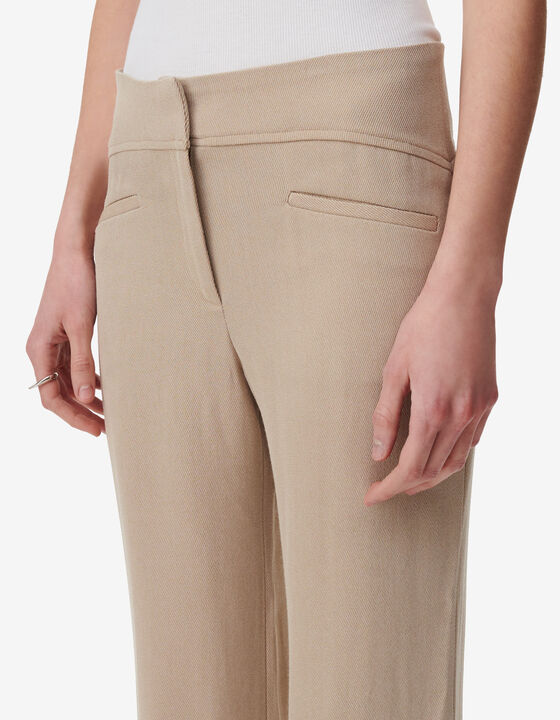 FLARED LOW-RISE PANTS