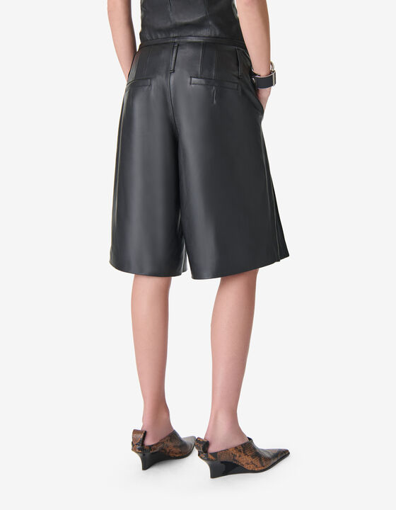 LEATHER SHORTS