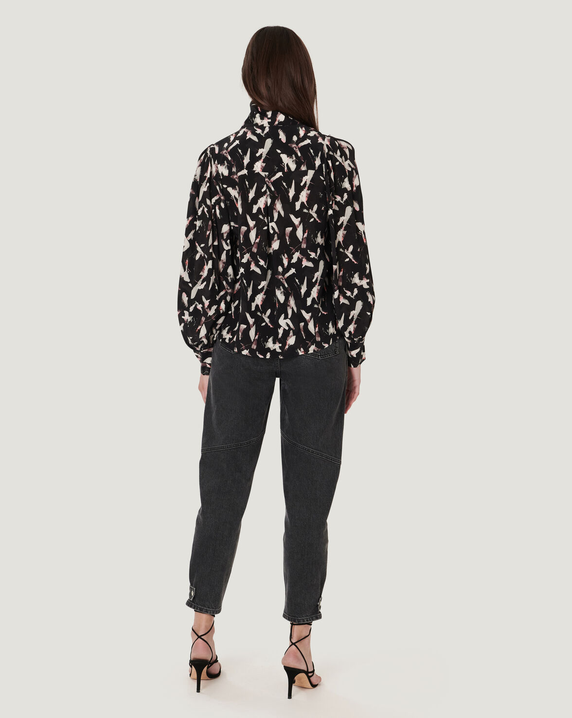 AVILA PRINTED MOCK NECK BLOUSE TOP image number null