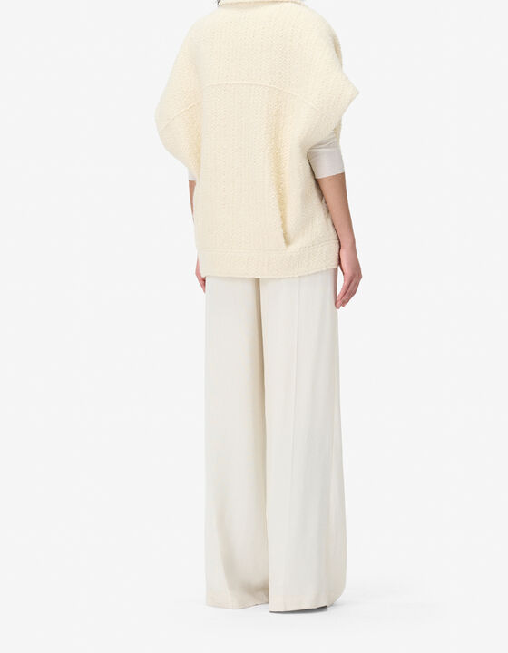 SLEEVELESS JACKET