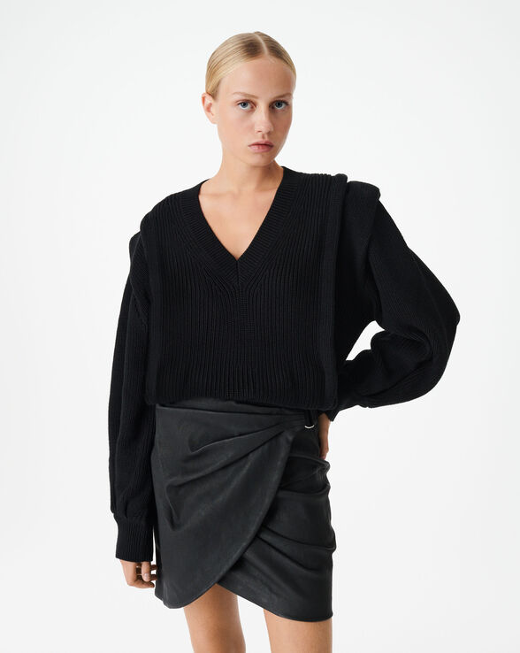 LORE PLEATED V-NECK SWEATER