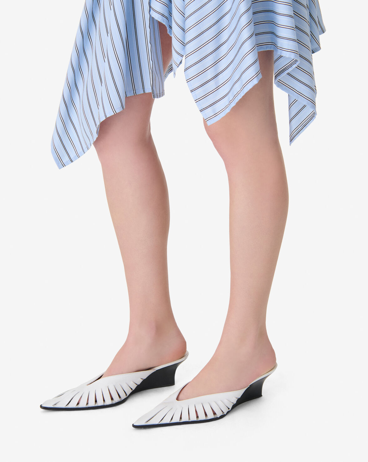 FAUVE LOW CUT image number null