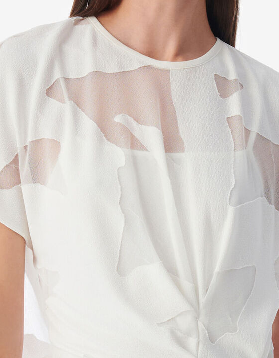 ROBE COURTE &Agrave; VOLANTS