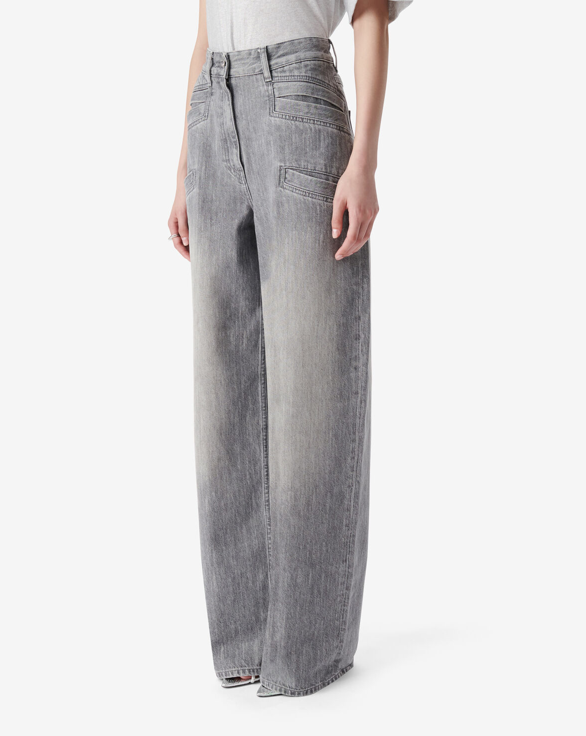 CHRYS image number null