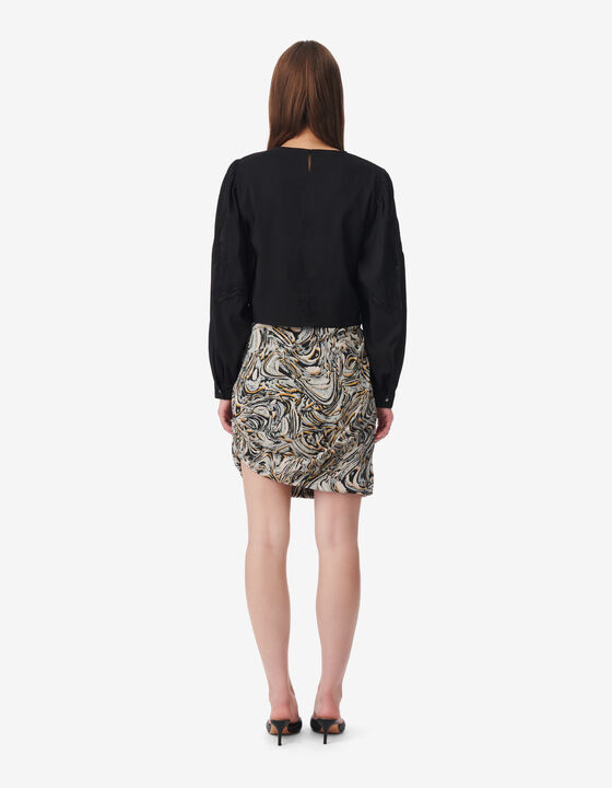 CROPPED EMBROIDERED TOP