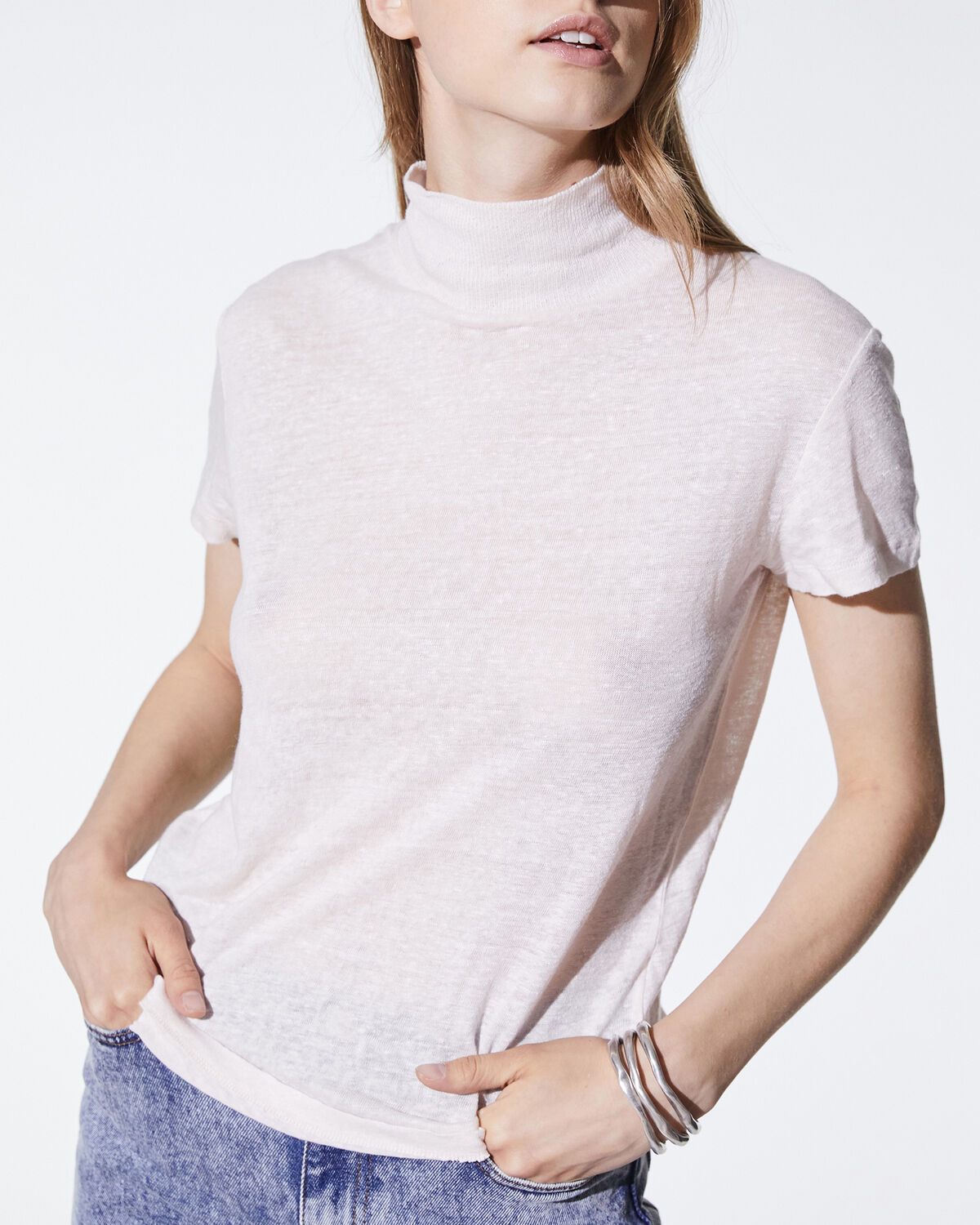 Photo of IRO Paris Wake T-Shirt Near White - This Slightly Transparent Linen T-shirt Is A Basic Piece Of The Iro Collection, Easy To Wear By All Seasons. it Is Distinguished By Its Stand-up Collar That Will Give You An Elegant Headwear. Fall Winter 19