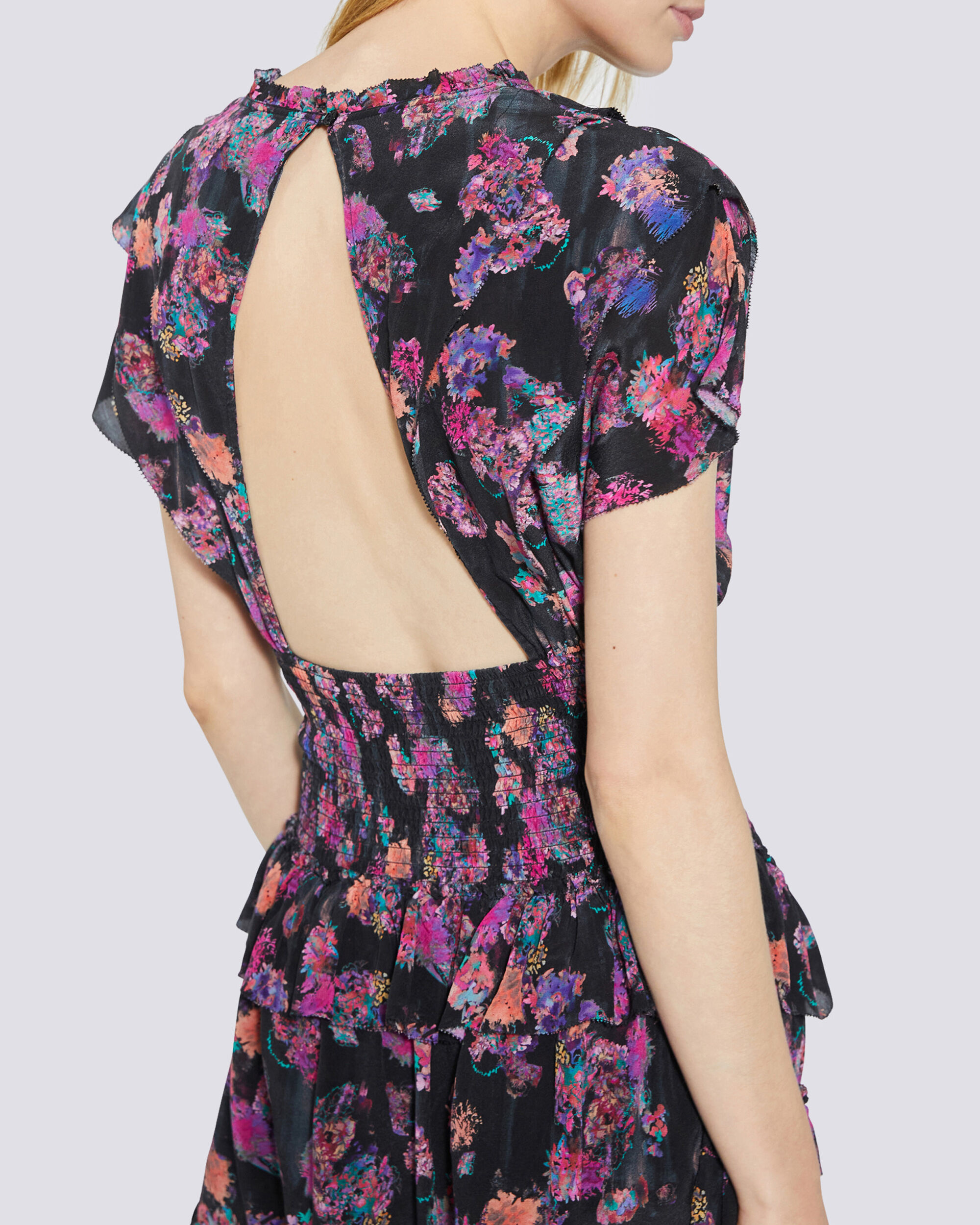 ruffle kleid