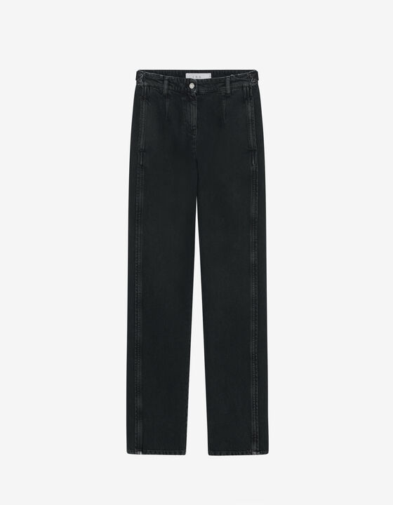 STRAIGHT FIT JEANS
