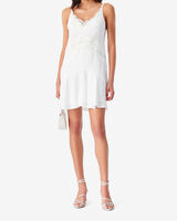 LAVEA image number null