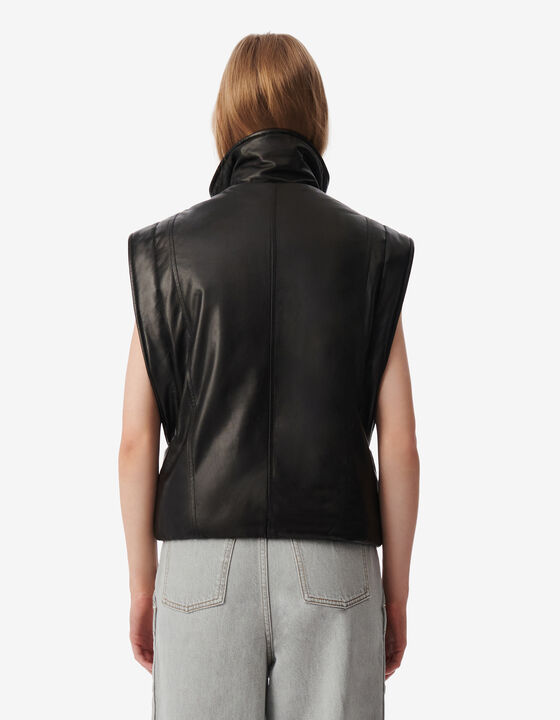 SLEEVELESS LEATHER JACKET