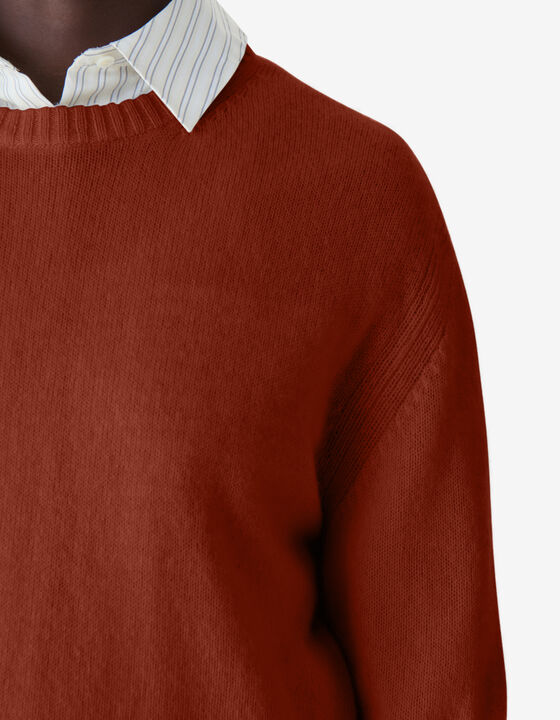 ALPACA ROUND NECK SWEATER