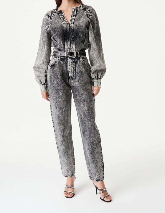 V-NECK FADED DENIM TOP