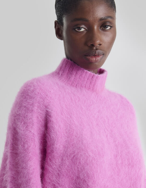 BOILED KNITTED SWEATER