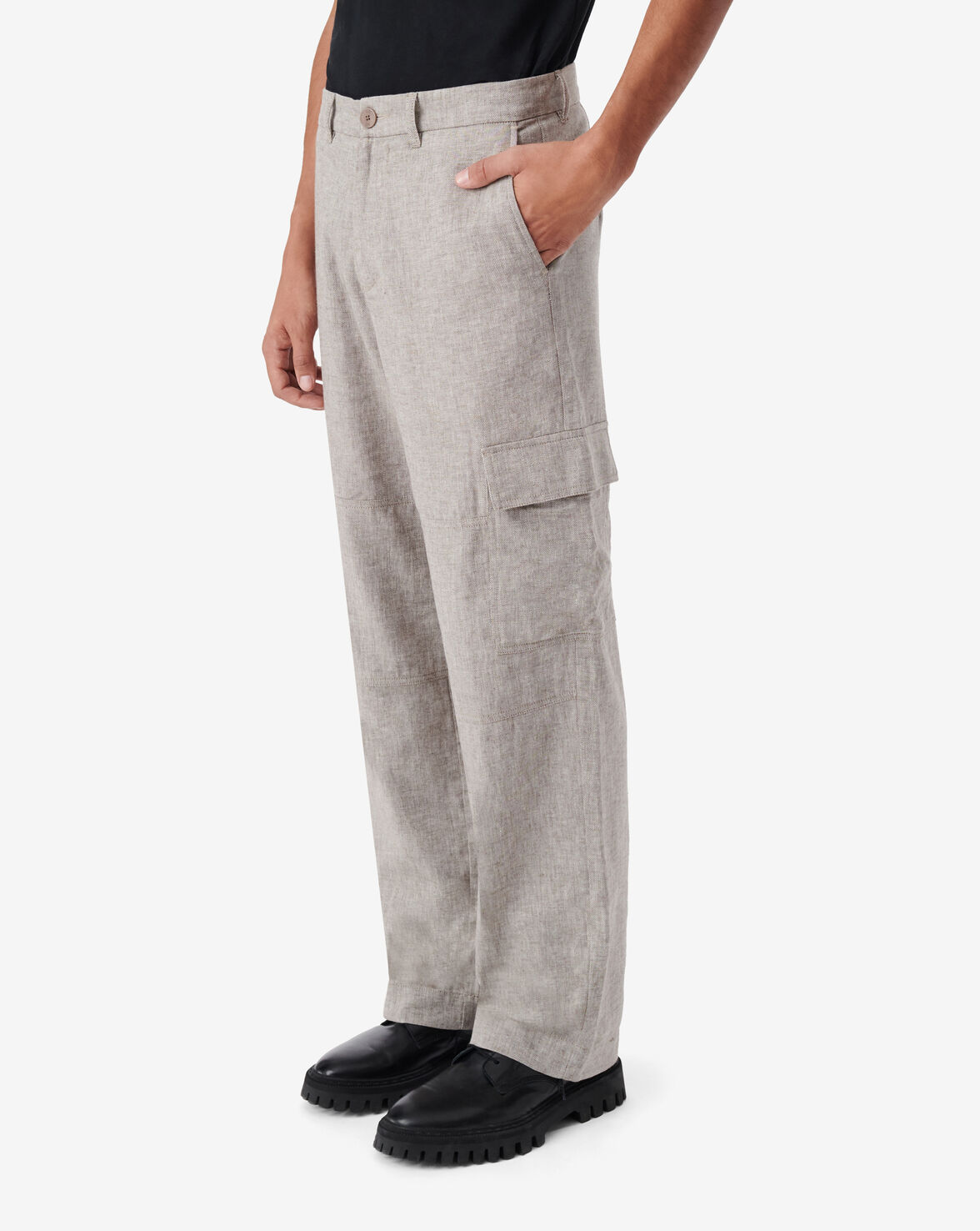 ADRIANO image number null