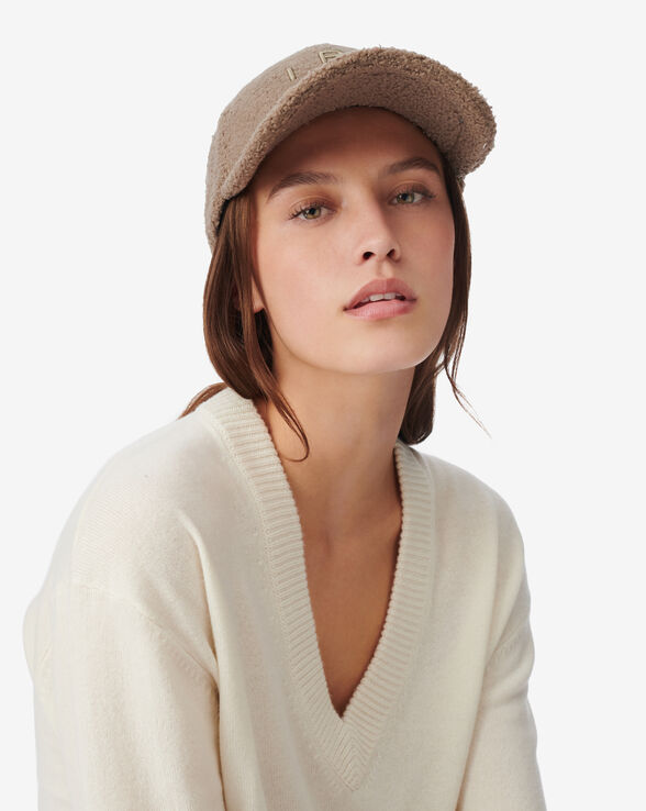 GREB FUR EMBROIDERED CAP
