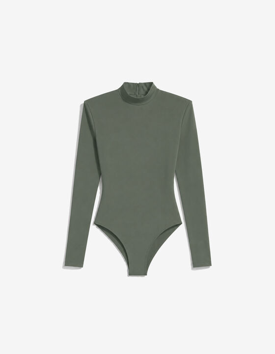 BODY &Agrave; &Eacute;PAULETTES