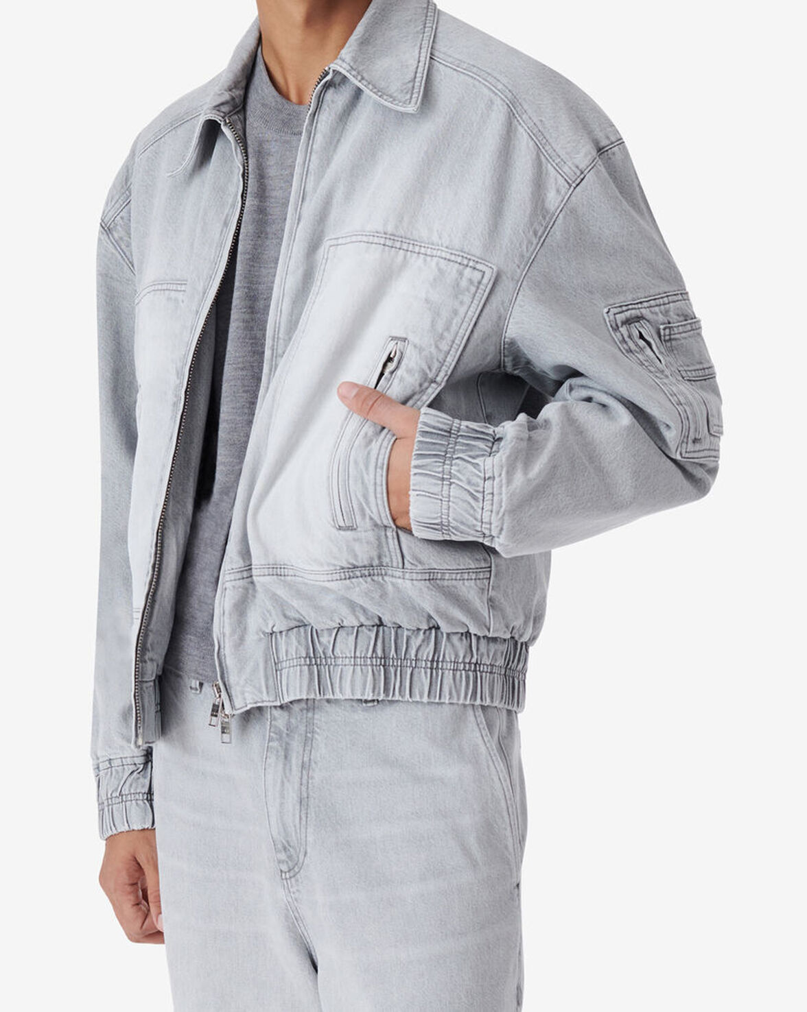 AKSEL image number null