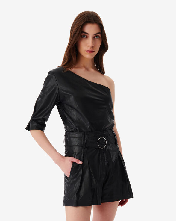 TOP ASYMÉTRIQUE EN CUIR AMEDA