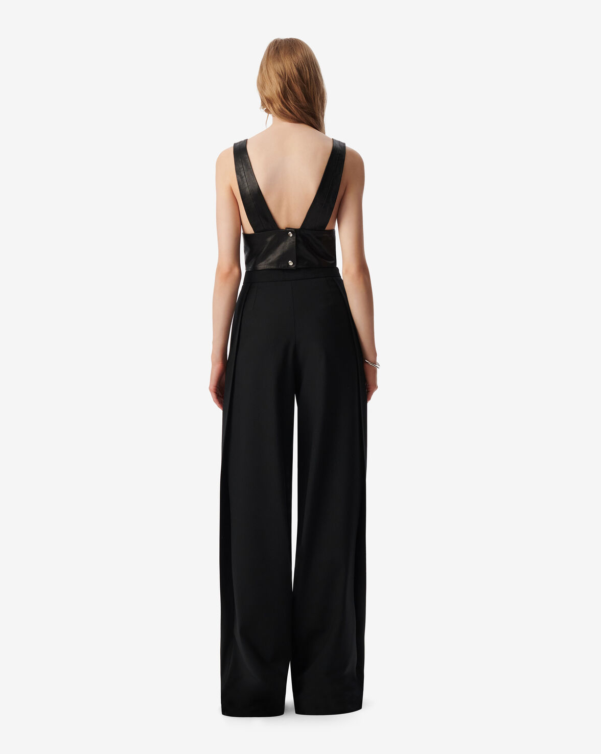 AMAIA image number null