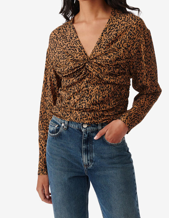 GATHERED LEOPARD PRINT TOP