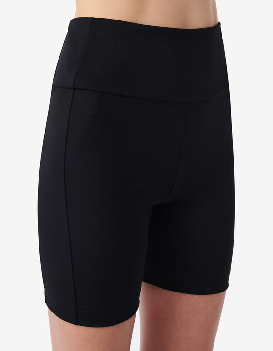 SHORT CYCLISTE