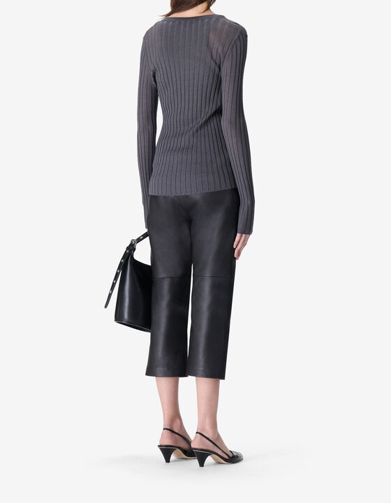 V-NECK RIBBED SWEATER