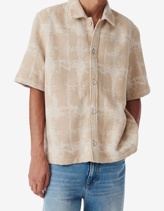SHORT-SLEEVED OVERSHIRT