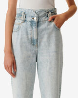 NOELIA image number null