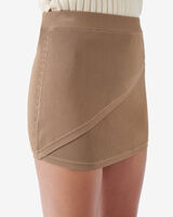 FILLIA image number null