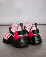CURVERUNNES SNEAKERS image number null