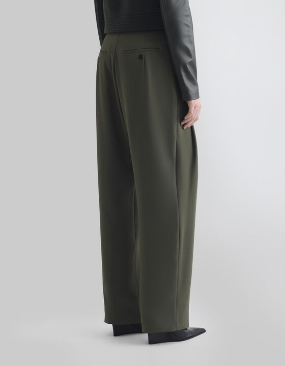 WIDE-LEG PLEATED PANTS