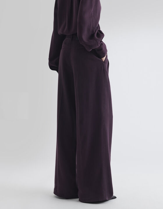 FLOWY PLEATED PANTS