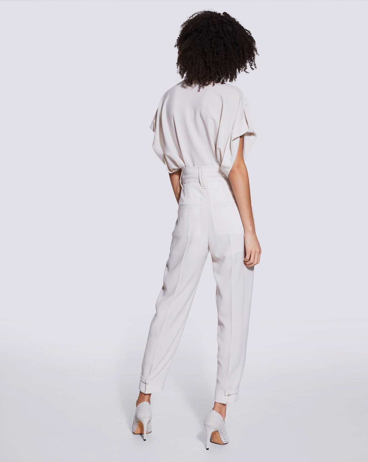 CASPIAN RELAXED V NECK JUMPSUIT image number null