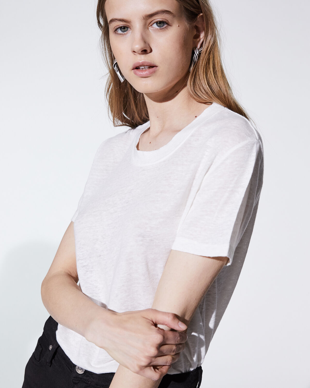 Photo of IRO Paris Luciana T-Shirt Ecru - This Slightly Transparent Linen T-shirt Is A Basic Part Of The Iro Cloakroom, Easy To Wear With The Seasons. Spring Summer 19