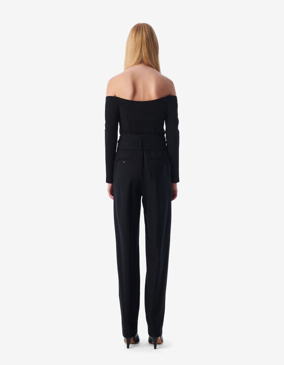 OFF-THE-SHOULDER TOP