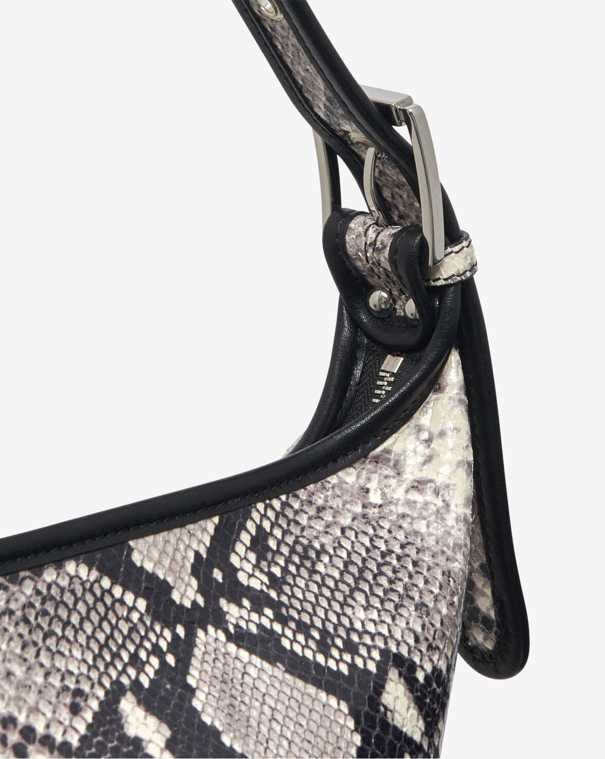 ZYKE PYTHON image number null