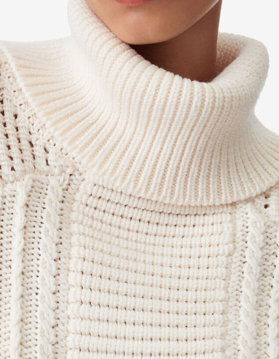WOOL SWEATER