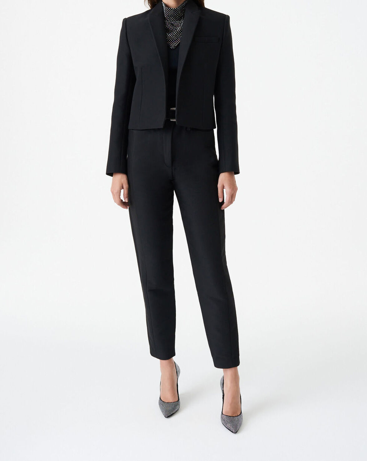 JOLANA image number null