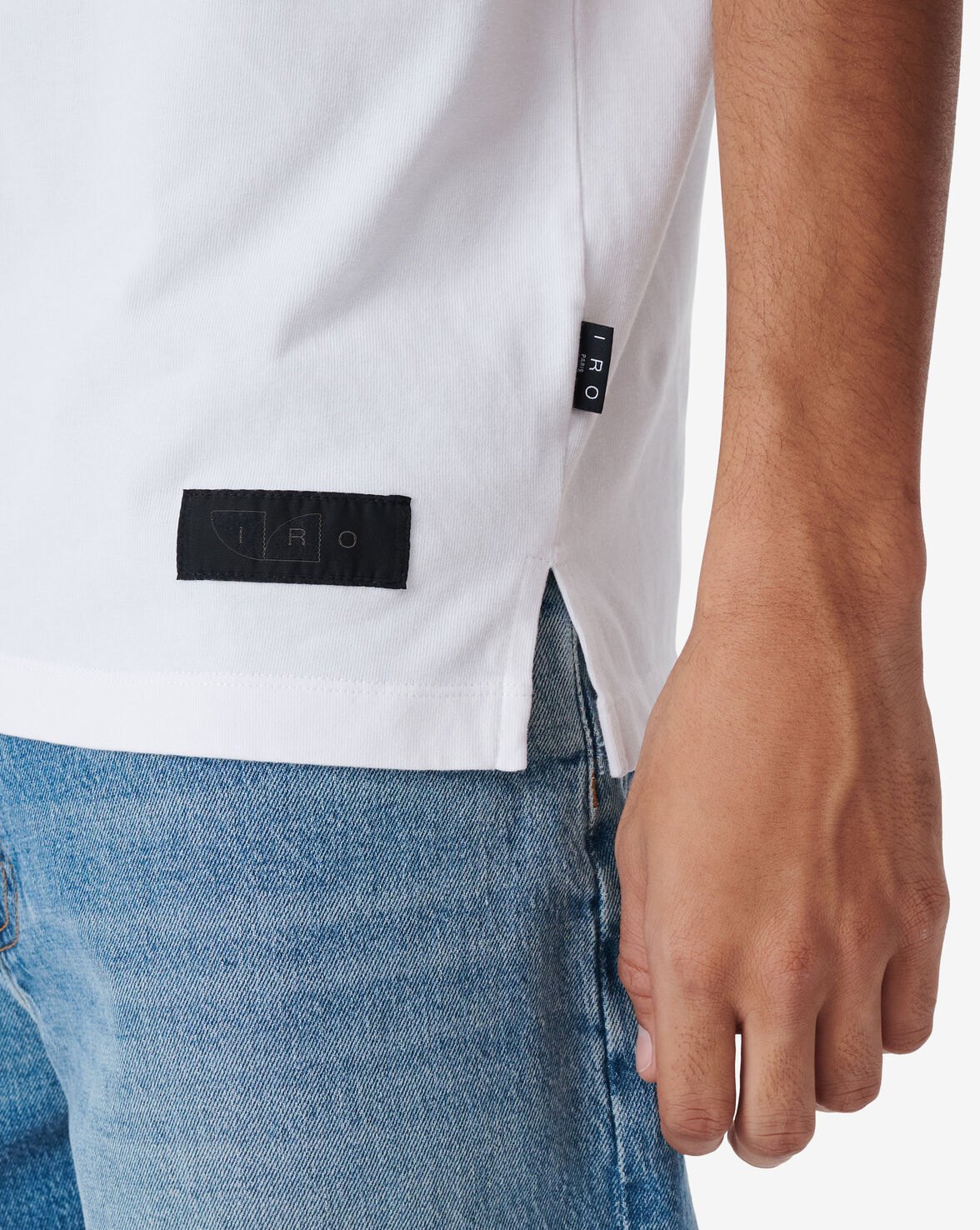 TARIK image number null