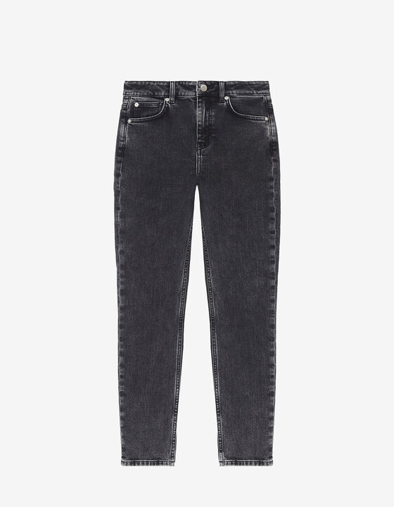 DISTRESSED SLIM-FIT JEANS