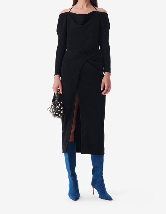 OFF-THE-SHOULDER TOP