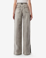 ANDREEA image number null