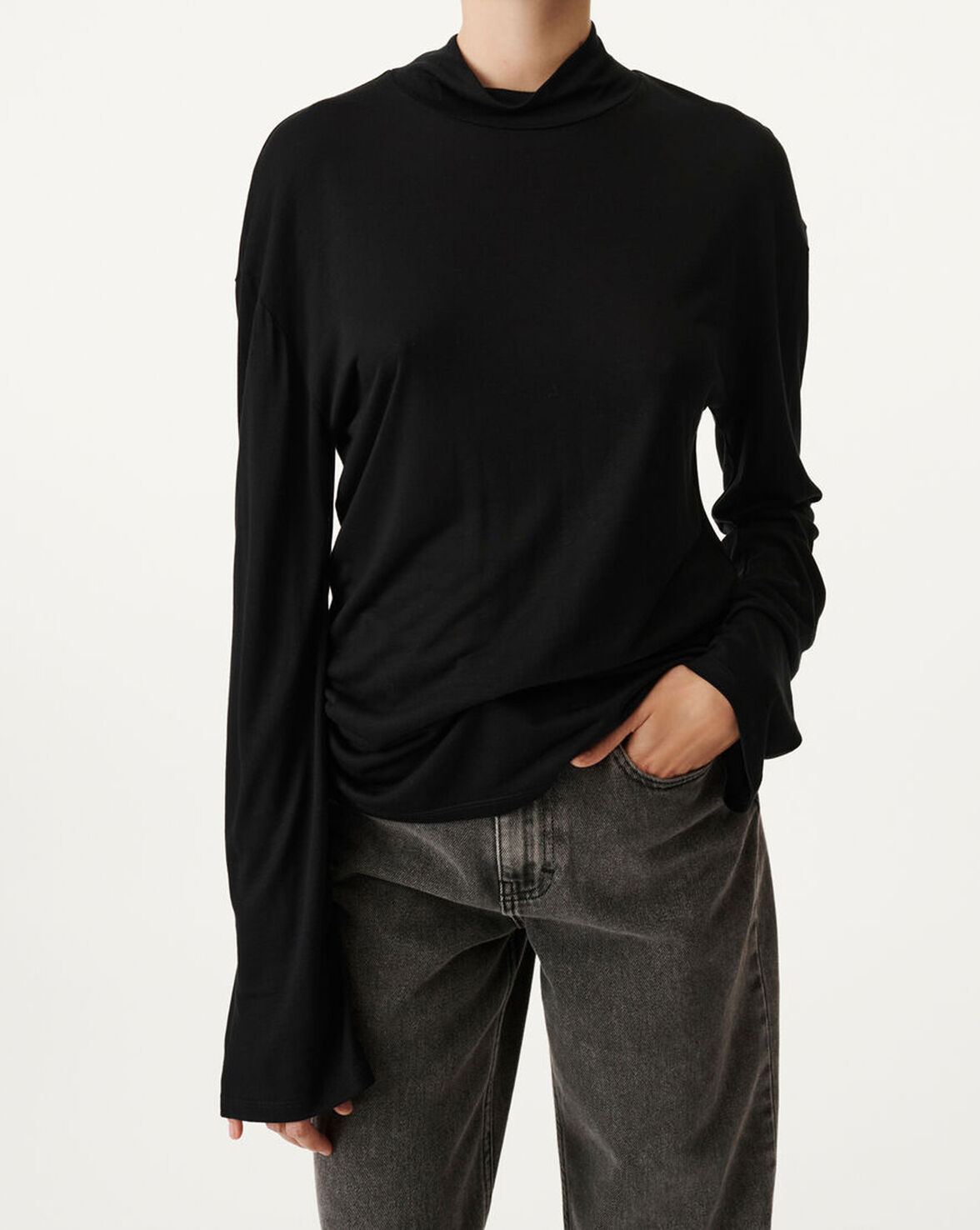 ELAURA image number null