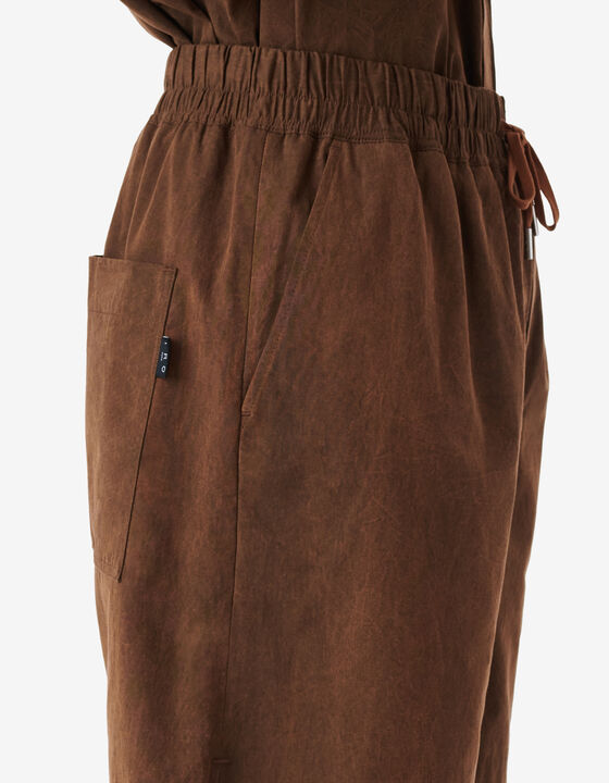 SHORT D&Eacute;LAV&Eacute;