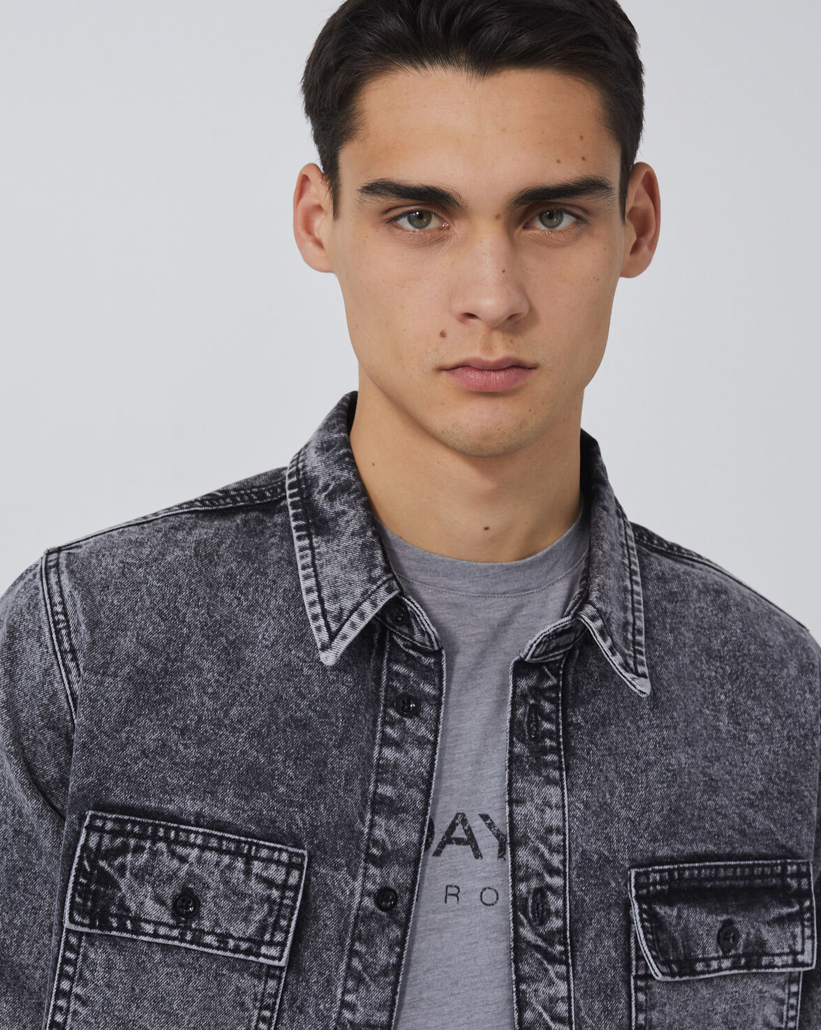 LOYAN image number null