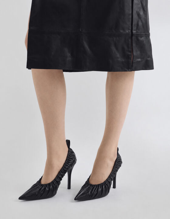 PLEATED LEATHER PUMPS