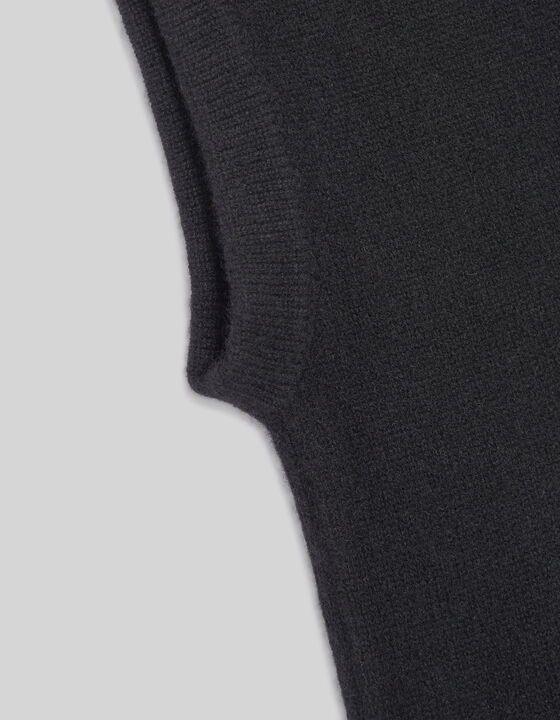 CASHMERE HOODED CAPE SCARF