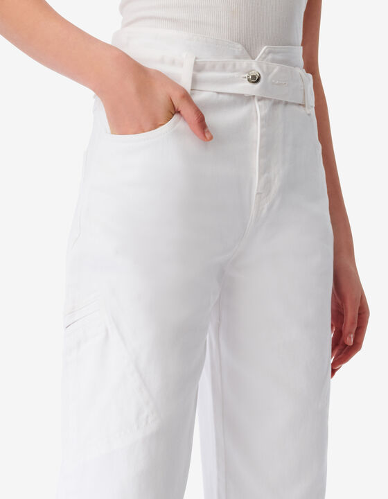 FLARED HIGH-RISE JEANS