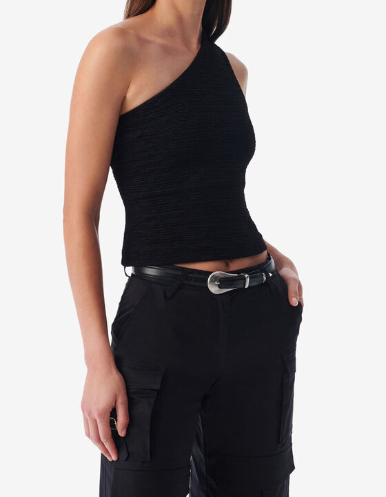 ASYMMETRICAL TOP