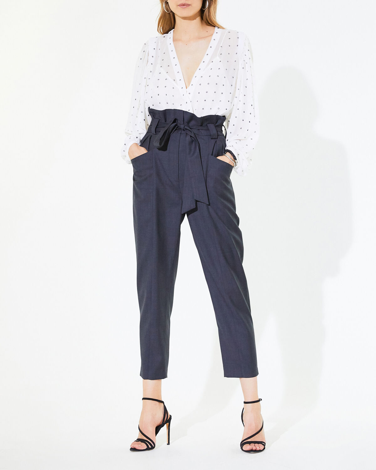 Photo of IRO Paris Paxi Trousers Grey - These High Waist Paper Bag Pants Will Enhance Your Silhouette With Their Belt To Tie. Wear Them With A Pair Of Pumps For A Feminine Look. Fall Winter 19